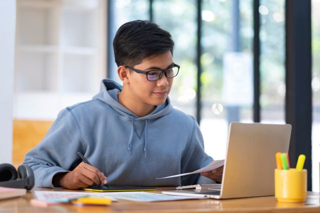 Student on laptop